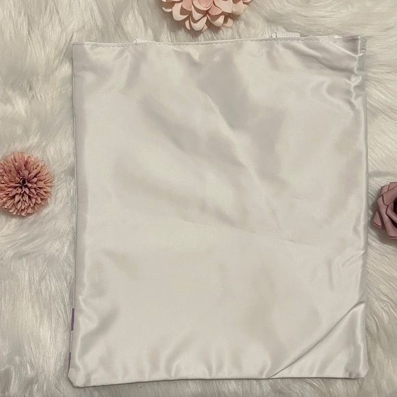 Labubu Purple & Pink Tote Bag - Picture 3 of 4